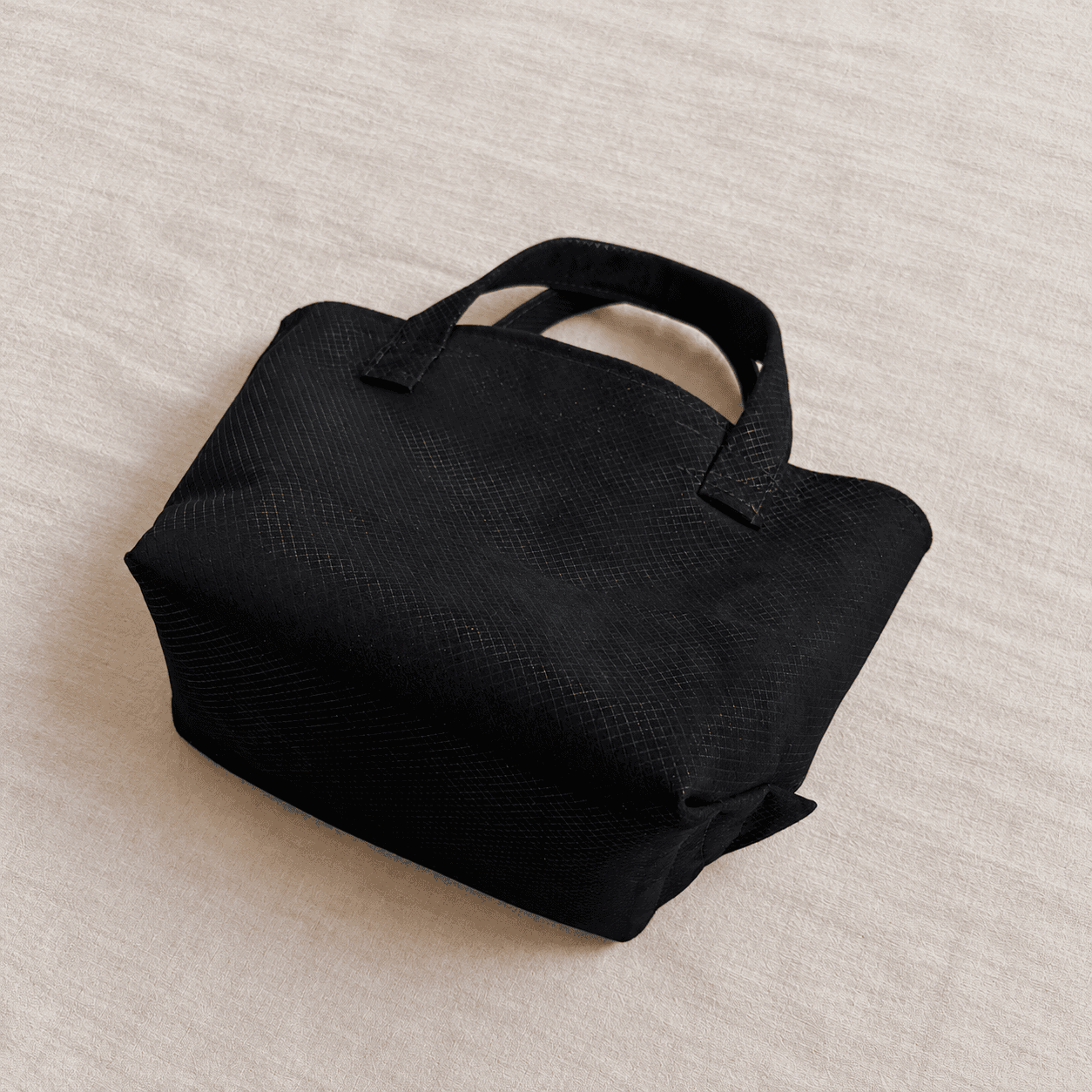 本革 トートバッグ ミニフィールドバッグ ブラック 小さめ 牛革 型押し 軽量 レザー | 6枚目